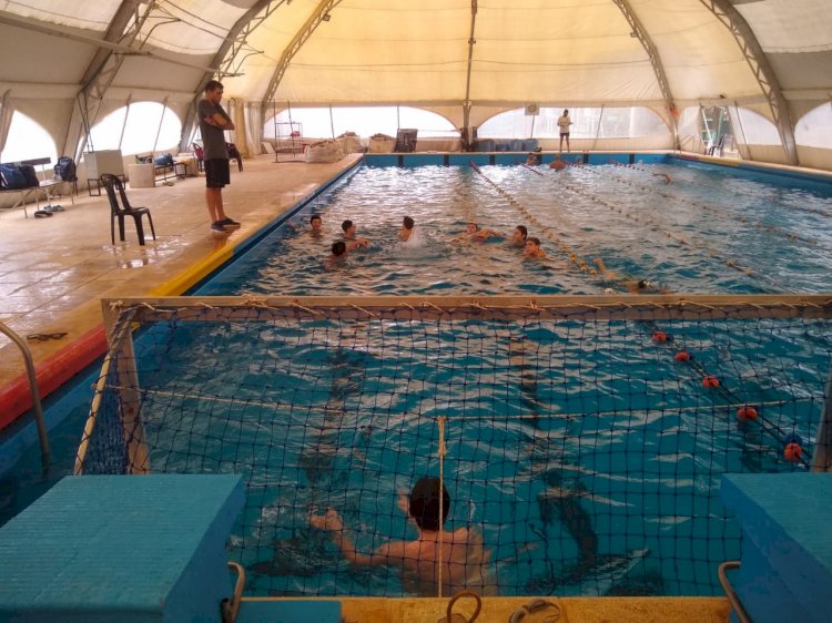 Waterpolo entrena en la PileCAF