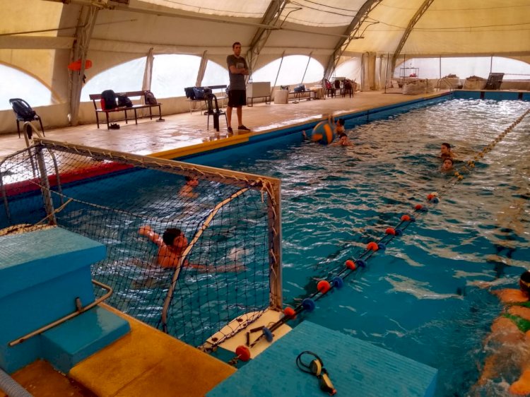 Waterpolo entrena en la PileCAF