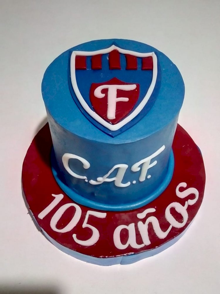 Ganate la torta del cumple del CAF
