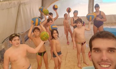 Waterpolo: los menores volvieron a entrenar