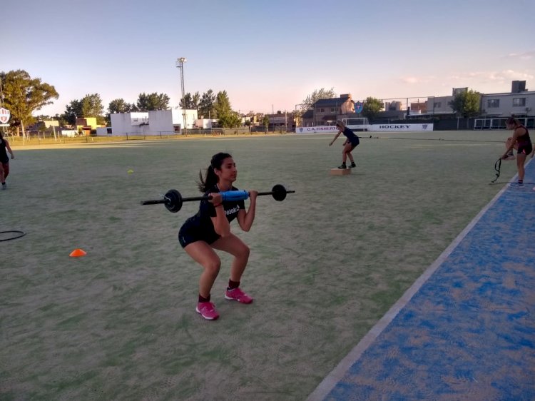 Hockey: la Primera entrena en el Anexo