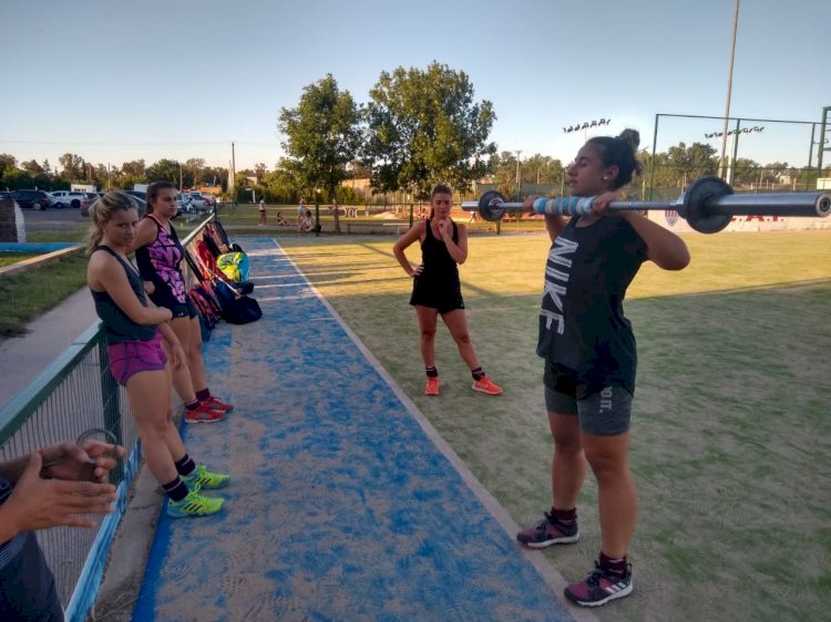 Hockey: la Primera entrena en el Anexo