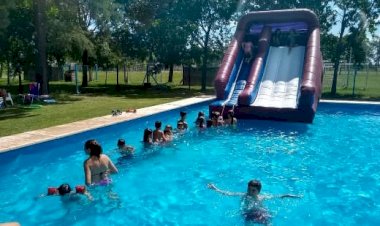 Recibimos el año en el Anexo con el Inflable