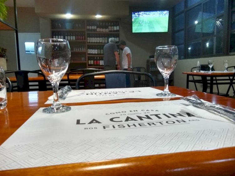 Disfrutá de un gran momento en el Restobar “La Cantina de Fisherton”