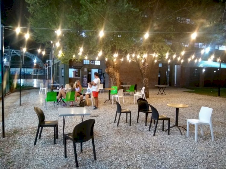 Viví grandes momentos en el Restobar “La Cantina de Fisherton”