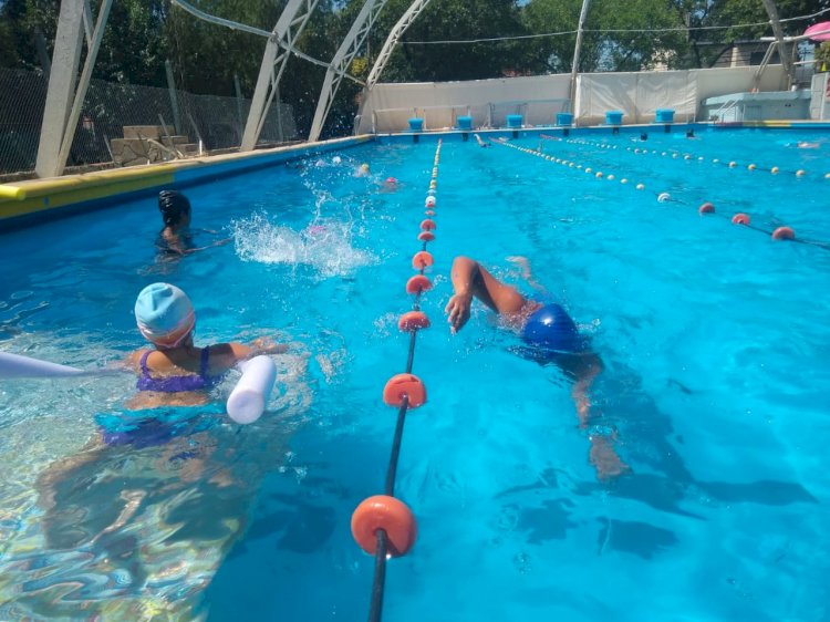 Natación en la Sede