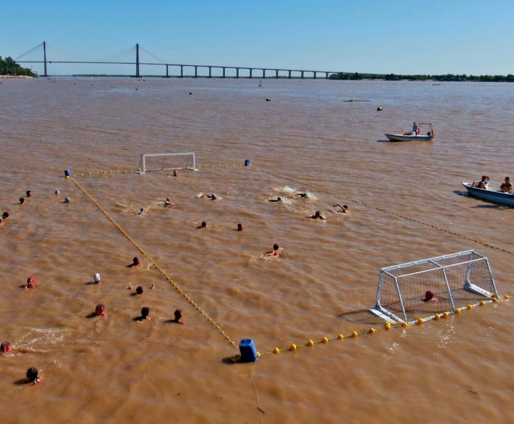 Fisherton participó en el Encuentro de Water Río