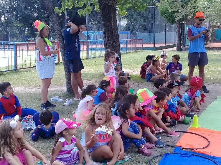 Colonia de Verano: Fiesta de Disfraces