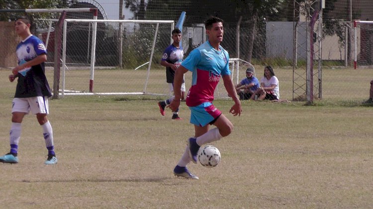 Fútbol: la Primera División va por su segundo triunfo