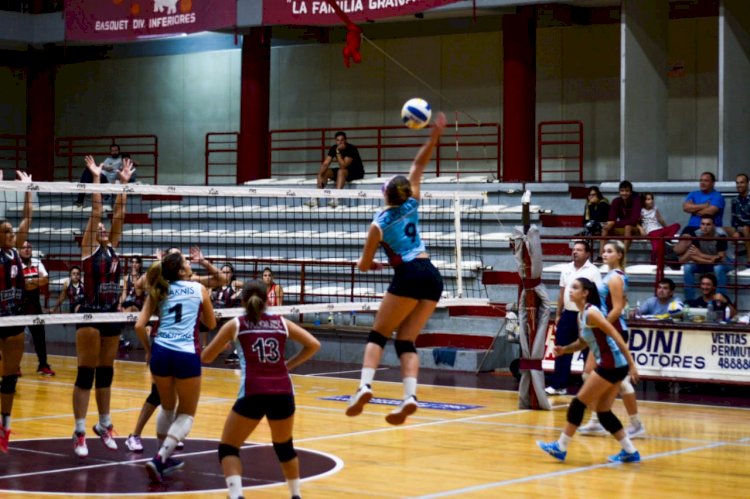 Festejo de la Primera de Vóley en Ramallo