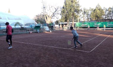 Entrenamientos de la Escuela de Tenis