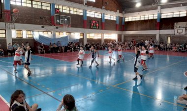 Básquet: la fiesta de los más chicos