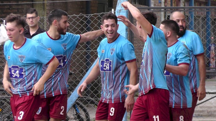 Fútbol: goleada en casa