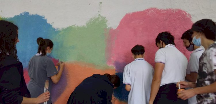 Alumnos del Colegio Integral realizan pinturas artísticas