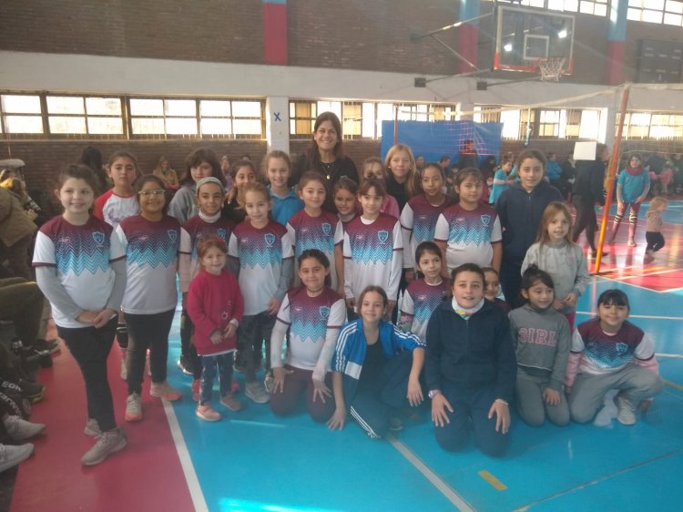 Se desarrolló con éxito el Encuentro de Minivóley